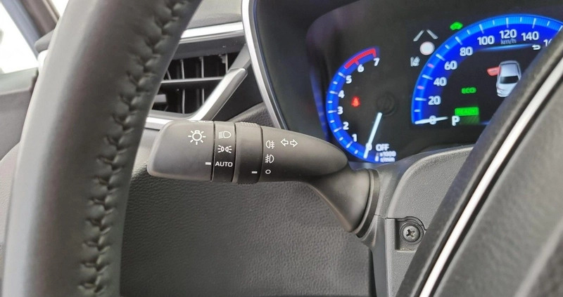 Toyota Corolla cena 89900 przebieg: 56618, rok produkcji 2022 z Leszno małe 301
